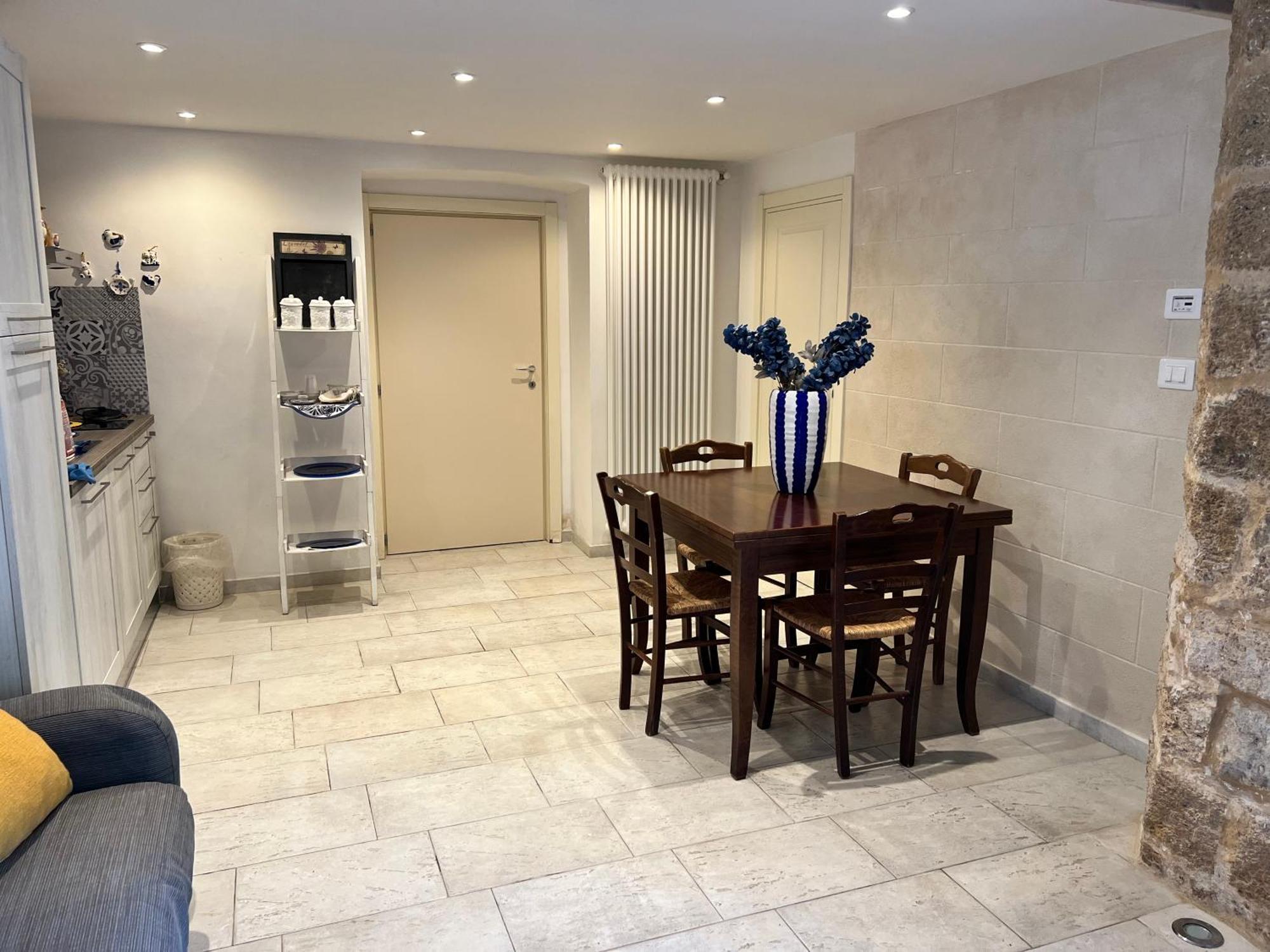 Handy Suite Idromassaggio Bríndisi Exterior foto